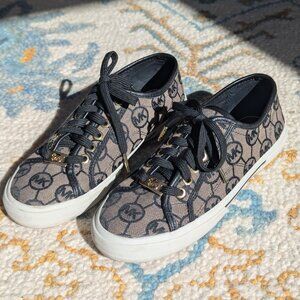 Michael Kors Logo Sneakers, 6M, Gently used